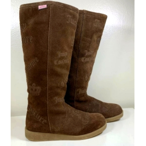 NWOB - Juicy Couture - Signature Chocolate Brown Suede Knee-high Boots. Size 8.5 - Picture 3 of 12